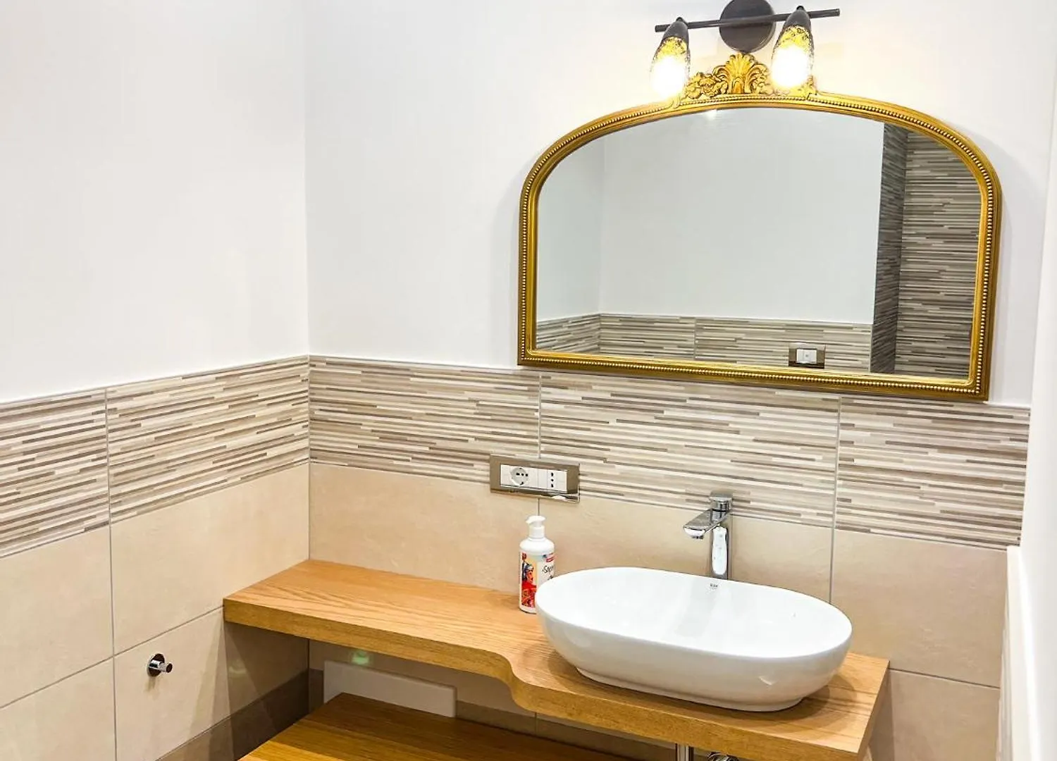 Casa Momi Mergellina Naples 0*,  Italy